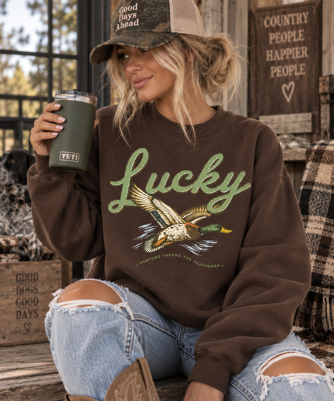 It's DUCKY Graphic Crewneck