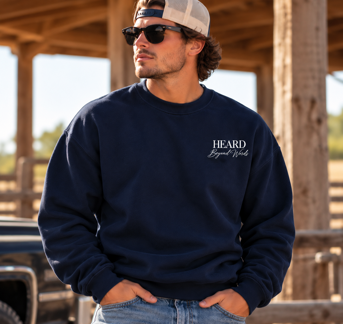 All Minds Welcome Graphic Crewneck - Navy Blue